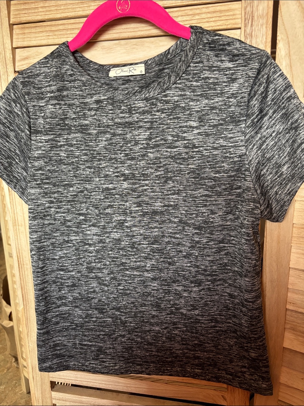 Olivia Rae Girls Heathered Short Sleeve Crew Tee Medium